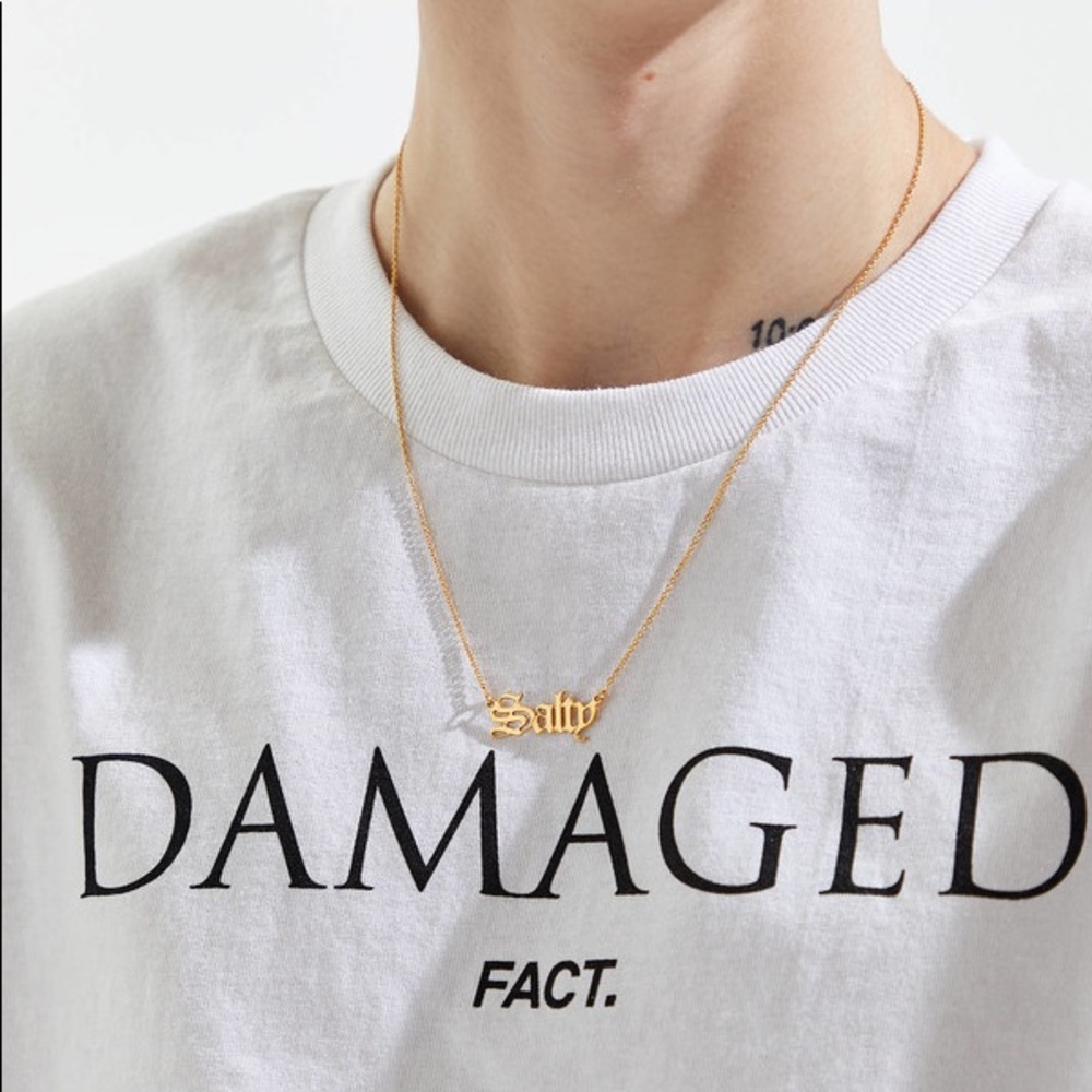 NWT Urban Outfitters Salty Necklace